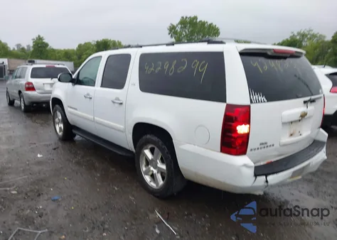 2008 Chevrolet Suburban 1500 Ltz из США, поврежденный, VIN 3GNFK16338G185462